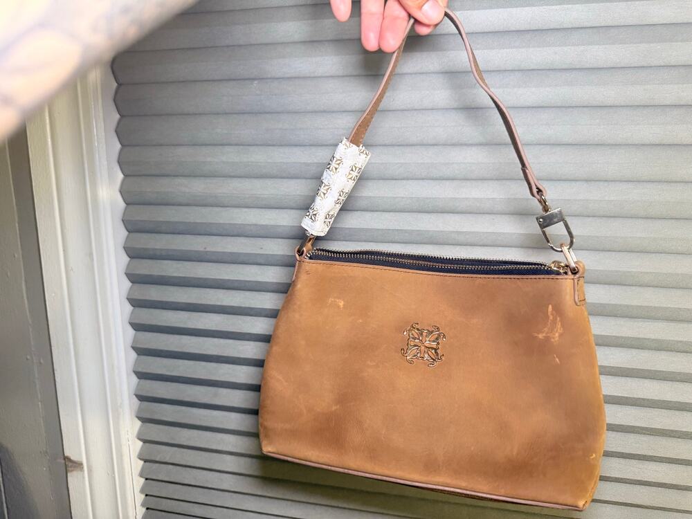 Rustic Cuff Cheyenne Suede Shoulder Bag Tan Camel Leather Gold Tone Purse2
